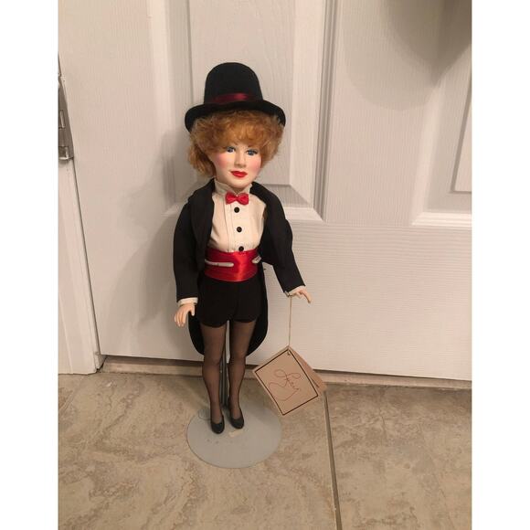 Vintage 1985 Effanbee 16" Lucy Doll Legend - Picture 1 of 11